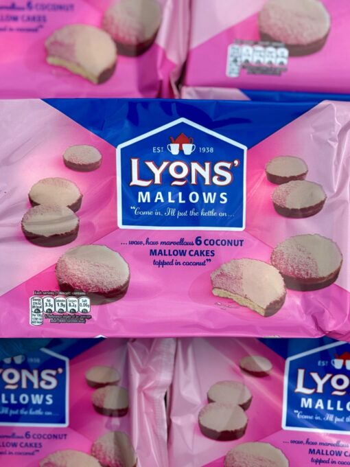 (2 FOR £1.00) Lyons Mallows - Pin Coconut Mallow Cakes - 125g