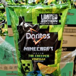 (2 for £1.00) Doritos - Minecraft Edition - Creeper Vinegar - 180g BBE 23/08/25