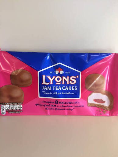 (2 FOR £1.00) Lyons’ Jam Tea Cakes - 100g - BBE 07/2026