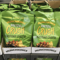 (2 FOR £1.00) MunchKings - Pretzel Crush - Cheddar Cheese - 125g BBE 06/26